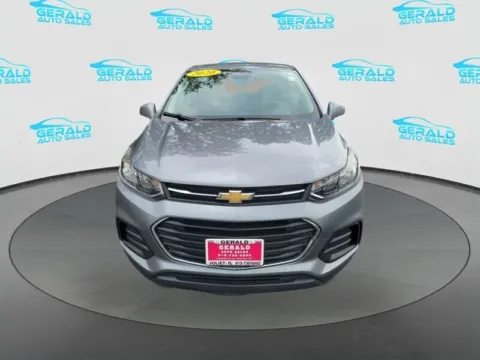 Photos of 2020 Chevrolet Trax LS for sale in Joliet, IL at Gerald Auto Sales