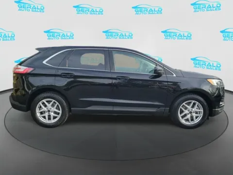 More photos of 2023 Ford Edge SEL at Gerald Auto Sales, IL
