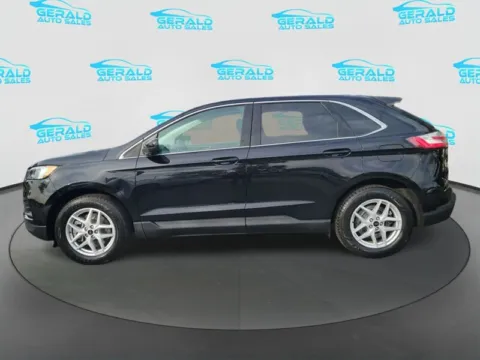 Another view of 2023 Ford Edge SEL for sale in Joliet, IL at Gerald Auto Sales
