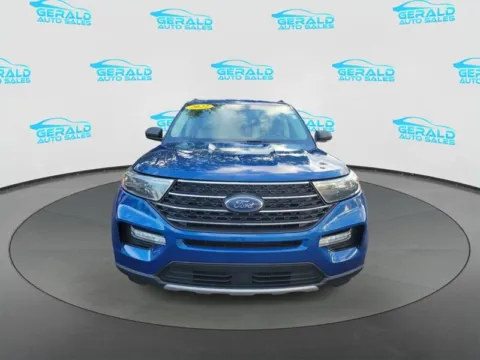Photos of 2022 Ford Explorer XLT for sale in Joliet, IL at Gerald Auto Sales
