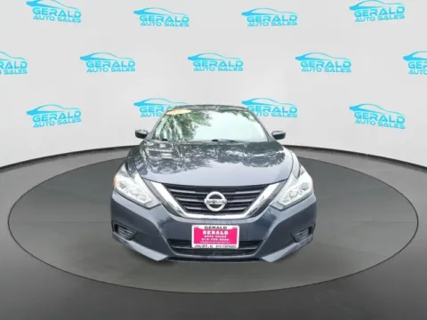 Photos of 2017 Nissan Altima 2.5 S for sale in Joliet, IL at Gerald Auto Sales