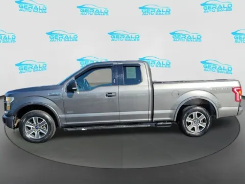 Another view of 2016 Ford F-150 XLT for sale in Joliet, IL at Gerald Auto Sales