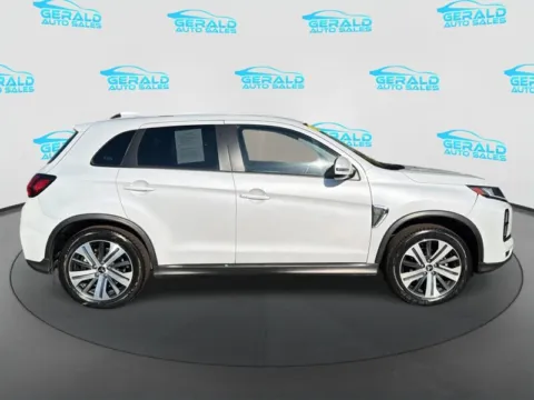 More photos of 2025 Mitsubishi Outlander Sport SE at Gerald Auto Sales, IL
