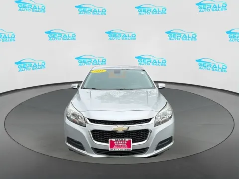 Photos of 2016 Chevrolet Malibu Limited LT for sale in Joliet, IL at Gerald Auto Sales
