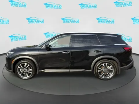Another view of 2023 INFINITI QX60 Luxe for sale in Joliet, IL at Gerald Auto Sales