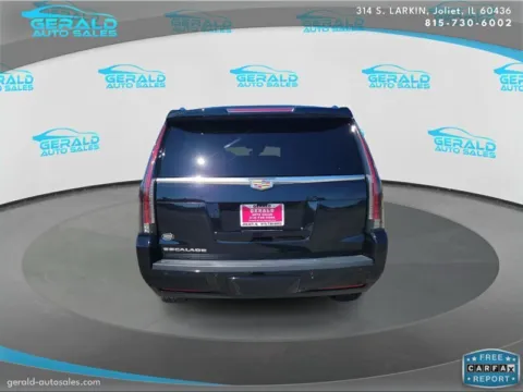 More photos of 2020 Cadillac Escalade Platinum at Gerald Auto Sales, IL