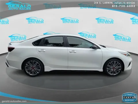 More photos of 2022 Kia Forte GT at Gerald Auto Sales, IL