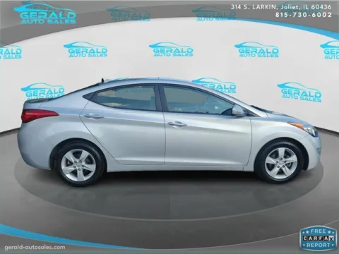 More photos of 2013 Hyundai ELANTRA GLS at Gerald Auto Sales, IL