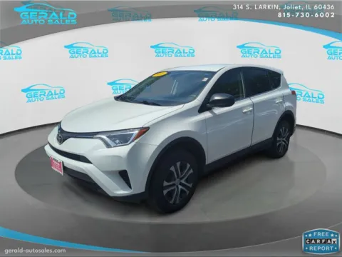 White 2018 Toyota RAV4 LE for sale in Joliet, IL
