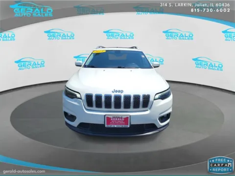 Photos of 2019 Jeep Cherokee Latitude Plus for sale in Joliet, IL at Gerald Auto Sales