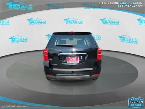 More photos of 2017 Chevrolet Equinox LS at Gerald Auto Sales, IL