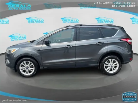Another view of 2017 Ford Escape SE for sale in Joliet, IL at Gerald Auto Sales