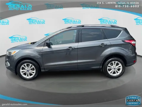 Another view of 2017 Ford Escape SE for sale in Joliet, IL at Gerald Auto Sales