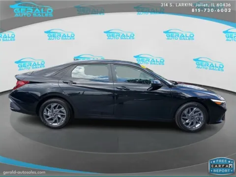 More photos of 2024 Hyundai ELANTRA SEL at Gerald Auto Sales, IL