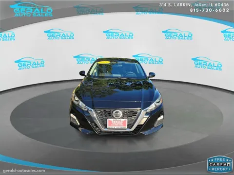 Photos of 2020 Nissan Altima 2.5 S for sale in Joliet, IL at Gerald Auto Sales