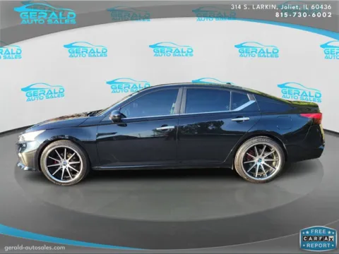 Another view of 2020 Nissan Altima 2.5 S for sale in Joliet, IL at Gerald Auto Sales