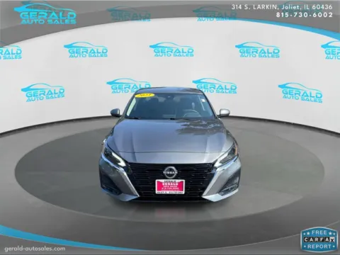 Photos of 2023 Nissan Altima 2.5 S for sale in Joliet, IL at Gerald Auto Sales