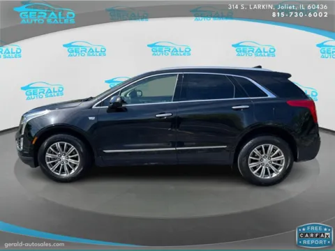 Another view of 2017 Cadillac XT5 Luxury for sale in Joliet, IL at Gerald Auto Sales