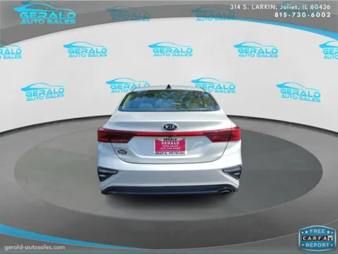 More photos of 2020 Kia Forte LXS at Gerald Auto Sales, IL