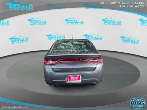 More photos of 2015 Dodge Dart SXT at Gerald Auto Sales, IL