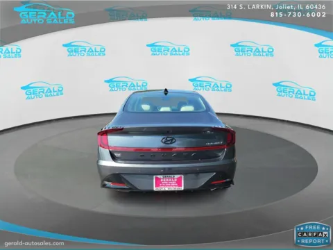 More photos of 2022 Hyundai SONATA Limited at Gerald Auto Sales, IL