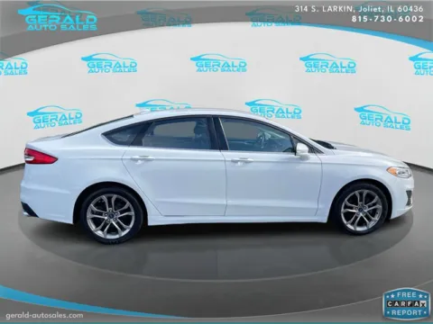 More photos of 2020 Ford Fusion SEL at Gerald Auto Sales, IL