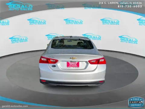 More photos of 2019 Chevrolet Malibu LS at Gerald Auto Sales, IL