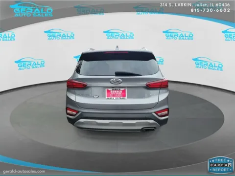 More photos of 2019 Hyundai SANTA FE Ultimate 2.4L at Gerald Auto Sales, IL