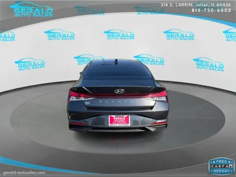 More photos of 2023 Hyundai ELANTRA SEL at Gerald Auto Sales, IL