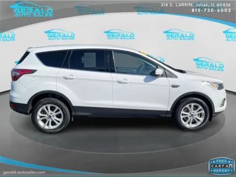 More photos of 2017 Ford Escape SE at Gerald Auto Sales, IL
