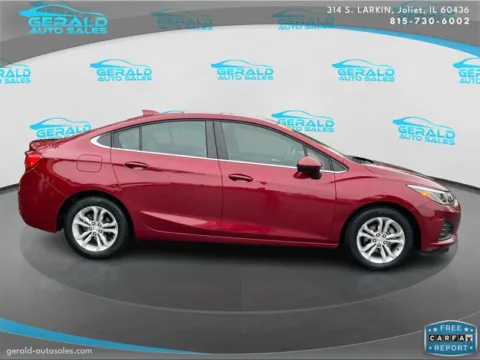 More photos of 2019 Chevrolet Cruze LT at Gerald Auto Sales, IL