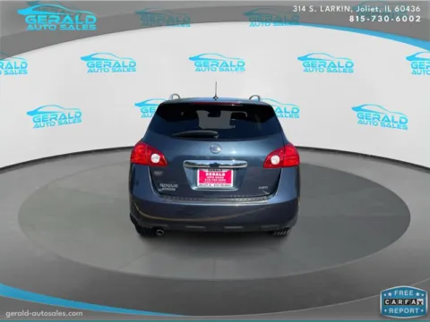 More photos of 2015 Nissan Rogue Select S at Gerald Auto Sales, IL