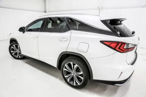 More photos of 2021 Lexus RX 350L at Sign It Drive It, TX