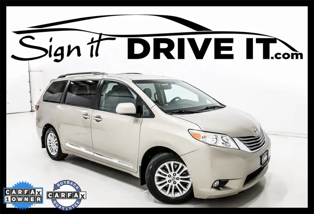 Silver 2017 Toyota Sienna XLE for sale in Denton, TX