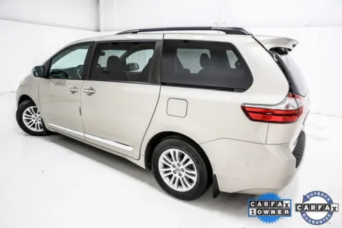 More photos of 2017 Toyota Sienna XLE at Sign It Drive It, TX