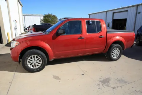 More photos of 2016 Nissan Frontier SV at Sign It Drive It, TX