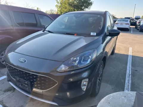 Gray 2020 Ford Escape SEL for sale in Denton, TX