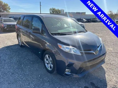 Blue 2020 Toyota Sienna L for sale in Denton, TX