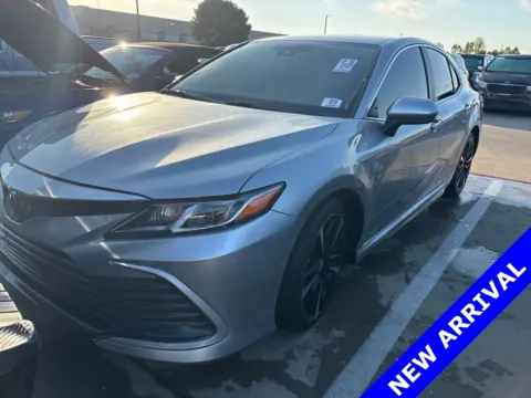 Silver 2022 Toyota Camry LE for sale in Denton, TX