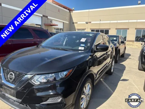 Black 2021 Nissan Rogue Sport S for sale in Denton, TX