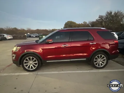 More photos of 2017 Ford Explorer Limited at Sign It Drive It, TX