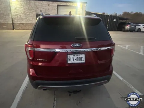 More photos of 2017 Ford Explorer Limited at Sign It Drive It, TX