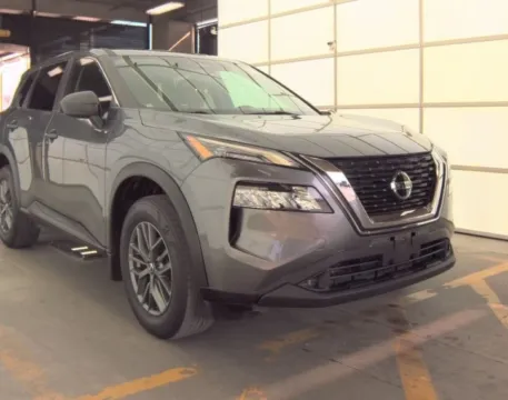 More photos of 2021 Nissan Rogue S at Sign It Drive It, TX