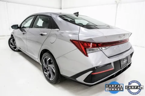 More photos of 2025 Hyundai Elantra Hybrid Limited at Sign It Drive It, TX