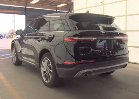 More photos of 2023 Lincoln Corsair Standard at Sign It Drive It, TX