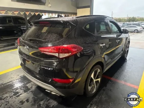 More photos of 2017 Hyundai Tucson Limited at Sign It Drive It, TX