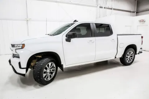 More photos of 2020 Chevrolet Silverado 1500 RST at Sign It Drive It, TX