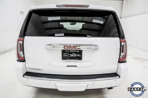 More photos of 2018 GMC Yukon Denali at Sign It Drive It, TX