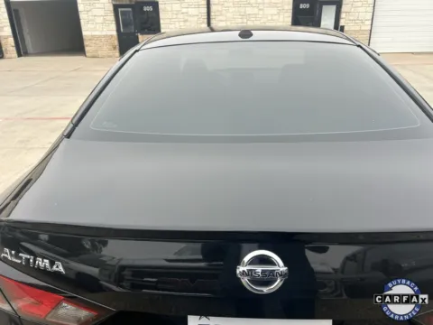 More photos of 2019 Nissan Altima 2.5 SR at Sign It Drive It, TX