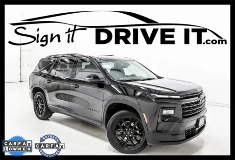 Black 2024 Chevrolet Traverse LT for sale in Denton, TX